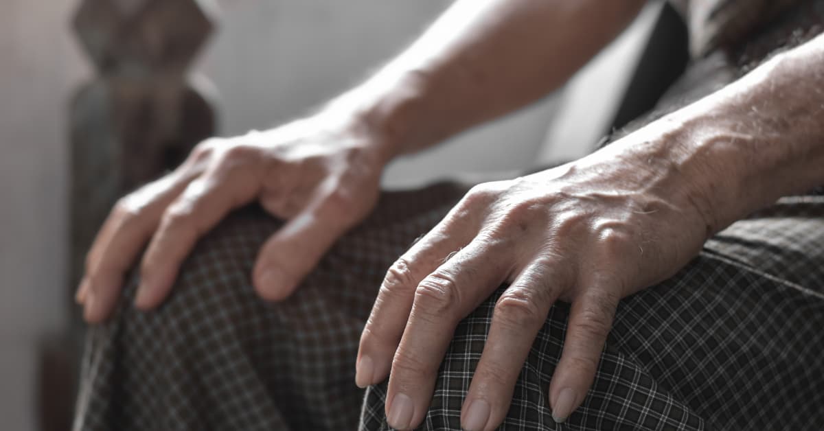 Stem Cells and Joint Health: Why Stiffness Isn't Just "Normal Aging"